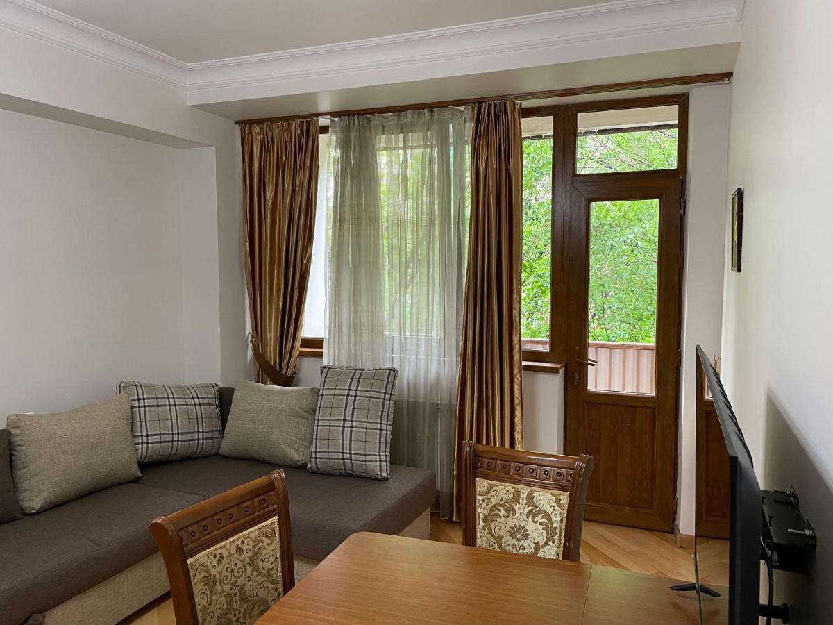 Apartment In City Center Jerevan Eksteriør bilde