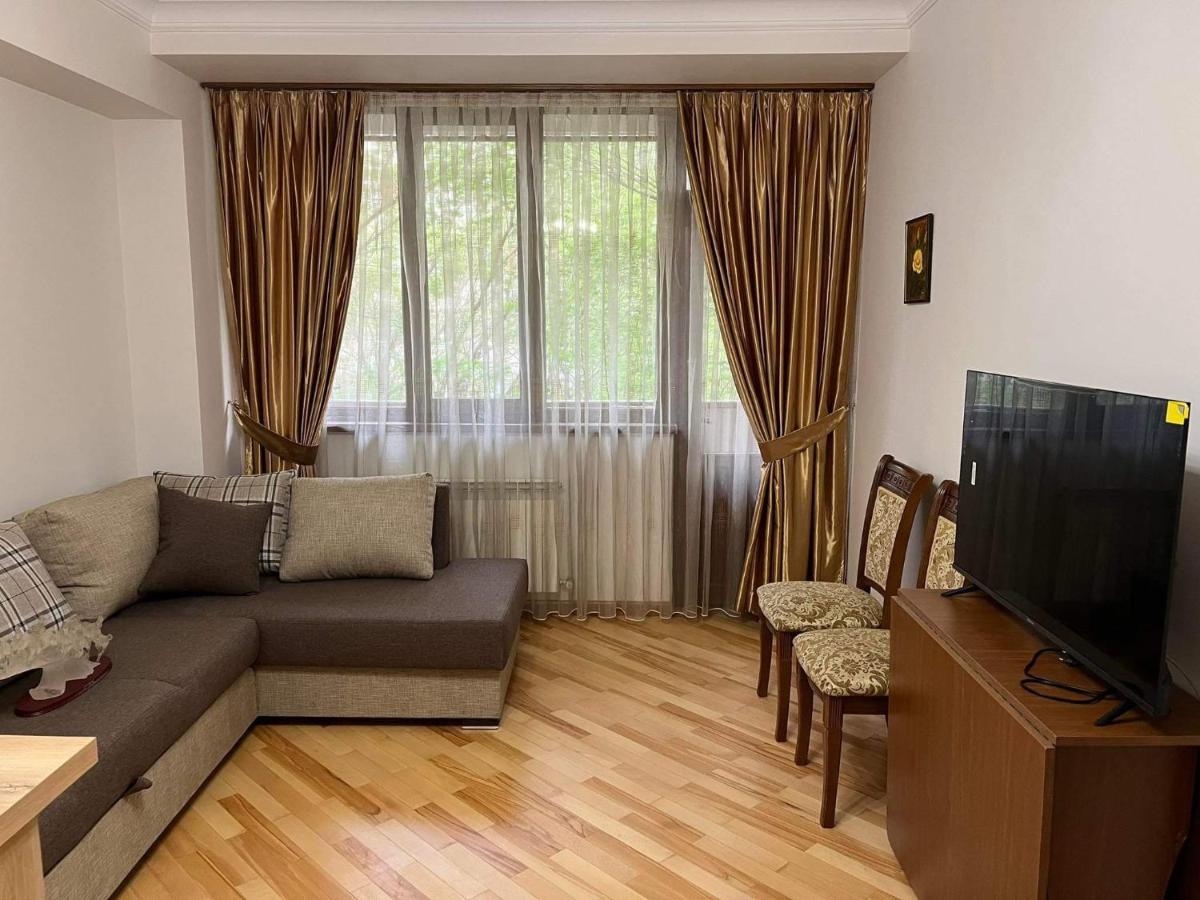 Apartment In City Center Jerevan Eksteriør bilde